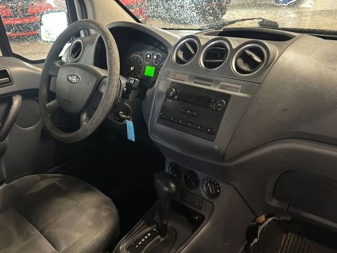 Used 2013 Ford Transit Connect XL image 10