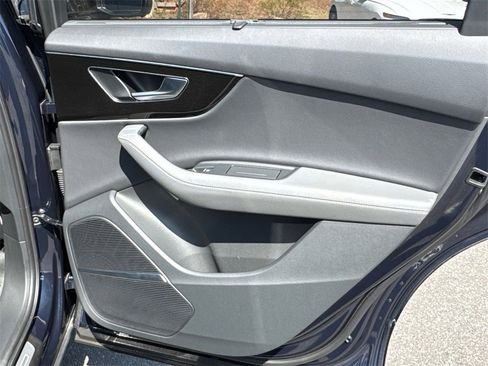 Used 2025 Audi Q7 2.0T Premium Plus image 15