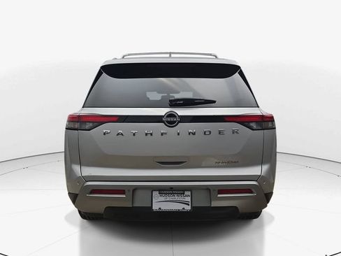 Used 2022 Nissan Pathfinder Platinum w/ Cargo Package FWD image 7