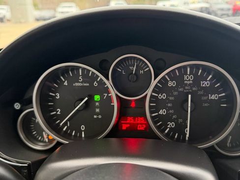 Used 2015 MAZDA MX-5 Miata Sport image 13