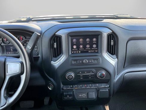 Used 2024 Chevrolet Silverado 2500 Custom w/ Custom Convenience Package image 13