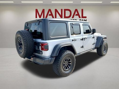 Used 2024 Jeep Wrangler Unlimited Sport AWD/4WD image 6