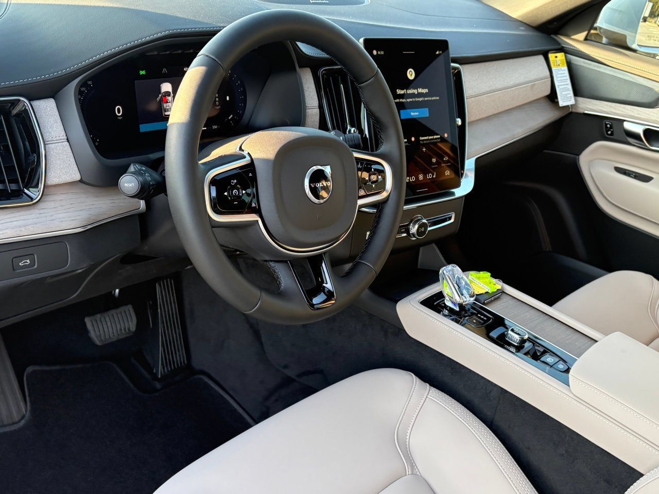 New 2026 Volvo XC90 B6 Plus AWD/4WD image 12