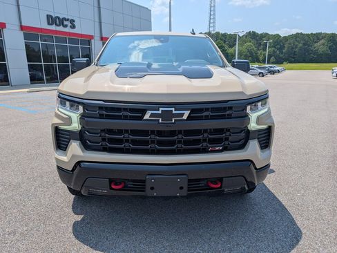 Used 2022 Chevrolet Silverado 1500 LT Trail Boss w/ Protection Package AWD/4WD image 8