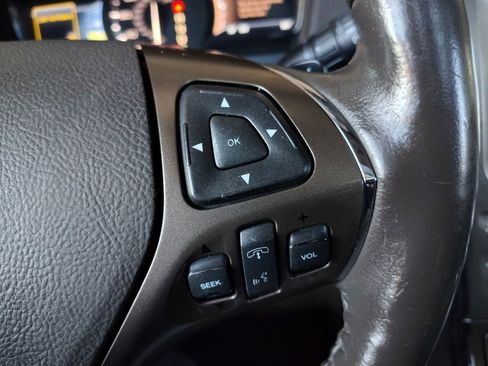 Used 2013 Lincoln MKX FWD image 11