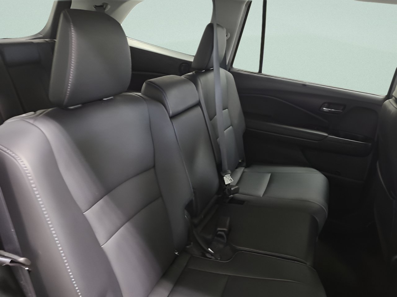 Used 2021 Honda Pilot Special Edition image 16