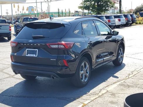 Used 2024 Ford Escape ST-Line w/ Tech Pack #1 AWD/4WD image 5