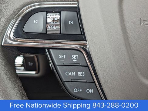 Certified 2023 Lincoln Nautilus AWD w/ Premium Package image 25