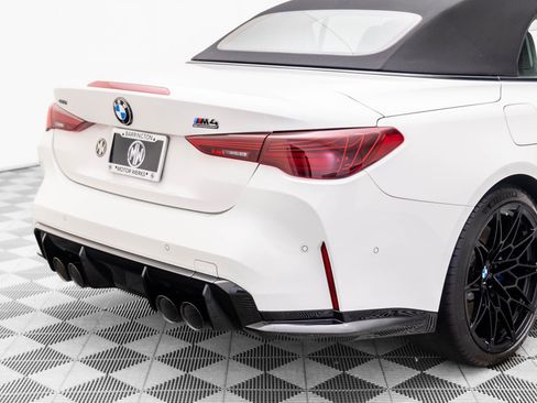 Certified 2025 BMW M4 xDrive Competition w/ M Driver's Package image 33