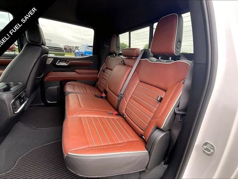 Used 2024 GMC Sierra 1500 Denali Ultimate AWD/4WD image 24