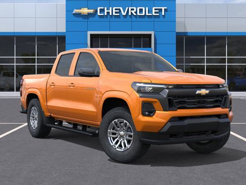 New 2025 Chevrolet Colorado LT w/ LT Convenience Package image 7