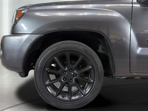 Used 2011 Toyota Tacoma 2WD Access Cab image 36