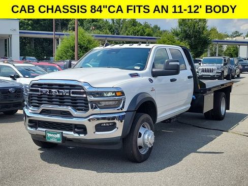 New 2026 RAM 5500 Tradesman AWD/4WD image 28