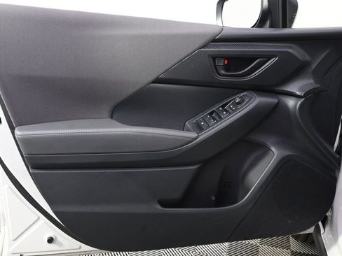 Certified 2025 Subaru Crosstrek 2.0i Premium image 22