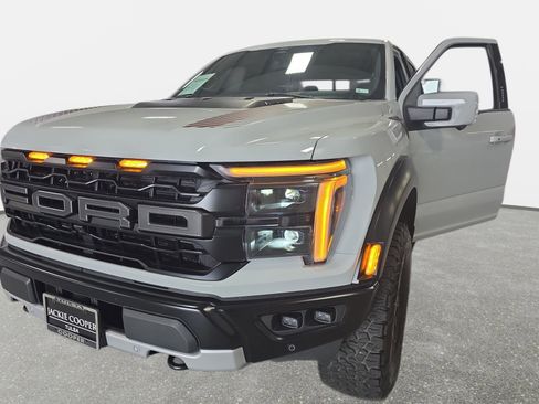 Used 2024 Ford F150 Raptor AWD/4WD image 30