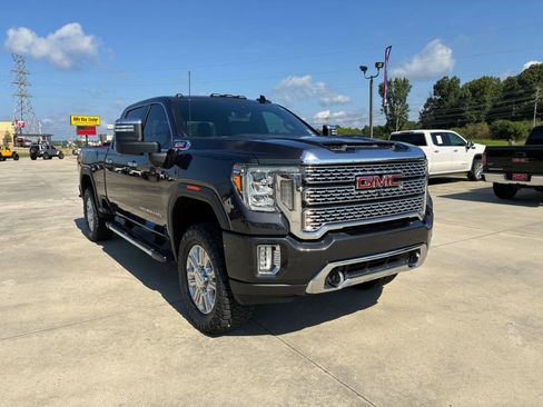 Used 2020 GMC Sierra 2500 Denali w/ Denali Ultimate Package AWD/4WD image 4