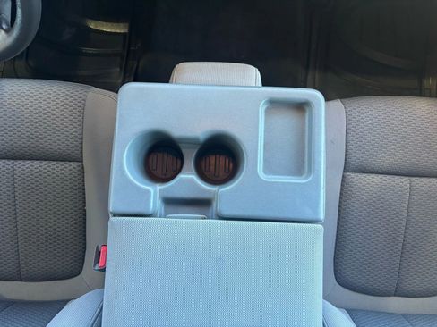 Used 2012 Ford F150 XLT image 17