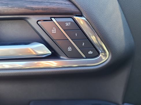 New 2026 GMC Sierra 1500 SLT w/ SLT Premium Package image 13