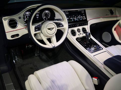 New 2026 Bentley Continental GTC image 2