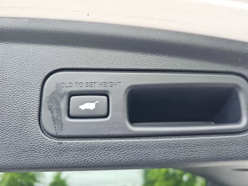 Certified 2025 Acura MDX SH-AWD w/ Technology Package image 13