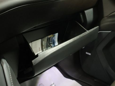 Used 2024 GMC Yukon XL Denali w/ Denali Reserve Package image 31