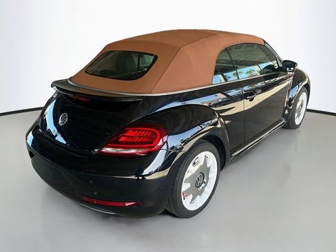 Used 2019 Volkswagen Beetle 2.0T Final Edition SEL image 8