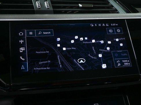 Used 2024 Audi SQ8 e-tron Premium Plus w/ Black Optic Package AWD/4WD image 16