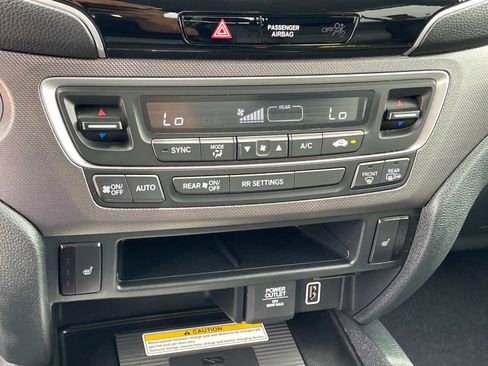 Certified 2023 Honda Ridgeline RTL-E image 11