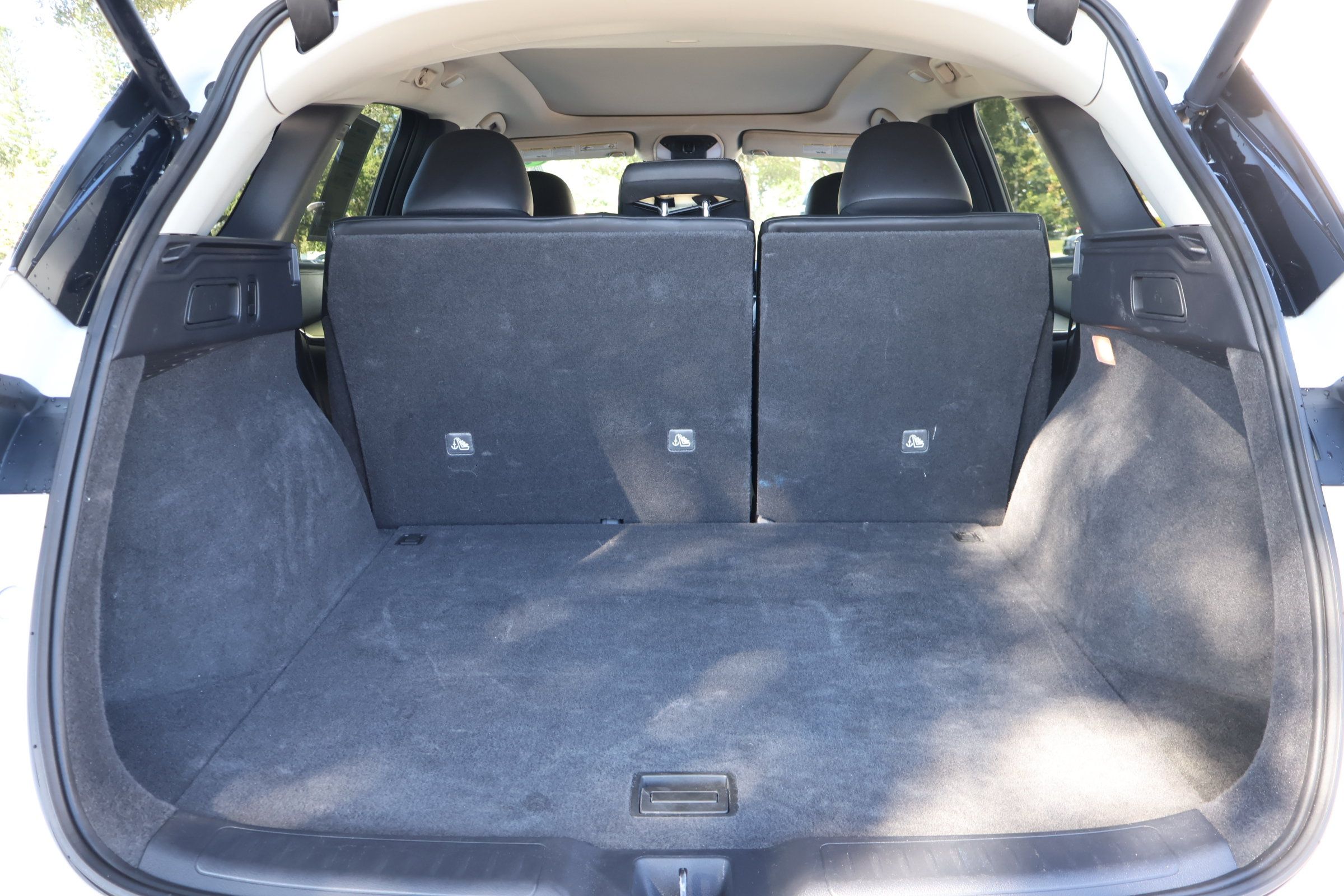 Certified 2023 INFINITI QX50 Luxe FWD image 20