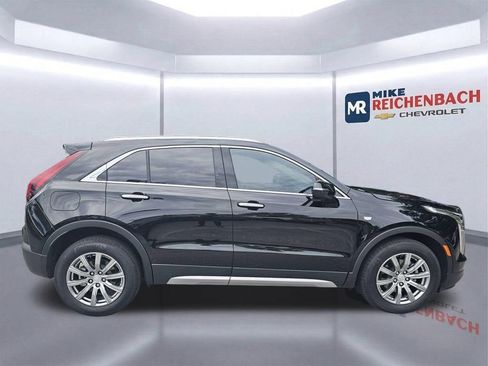 Used 2023 Cadillac XT4 Premium Luxury FWD image 3