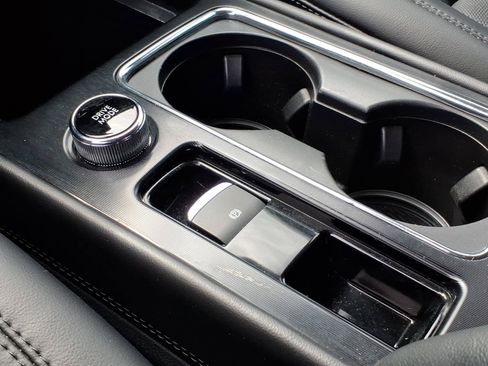 Used 2022 Lincoln Corsair AWD w/ Premium Package image 19