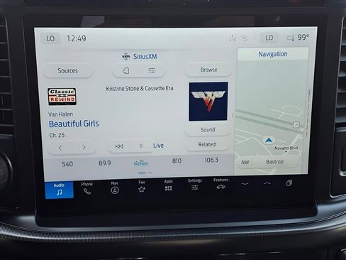 New 2025 Ford F150 Lariat w/ Equipment Group 502A High image 11