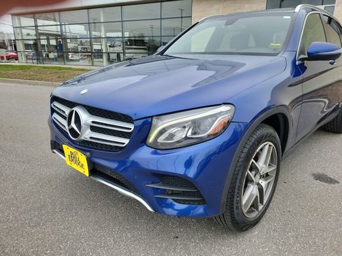 Used 2017 Mercedes-Benz GLC 300 4MATIC image 14