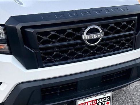 Certified 2023 Nissan Frontier S image 28