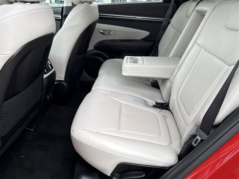 Used 2022 Hyundai Tucson Limited image 24