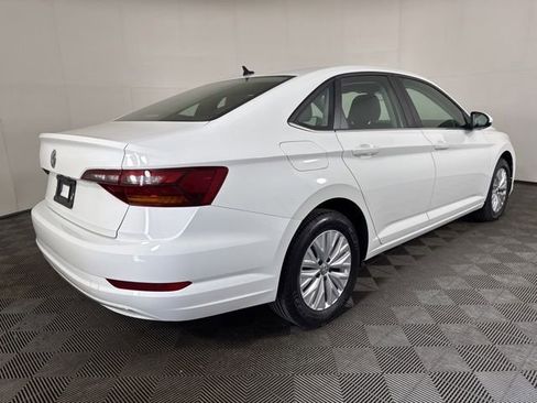 Used 2019 Volkswagen Jetta S w/ Driver Assistance Package FWD image 3