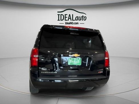 Used 2016 Chevrolet Suburban LT image 5