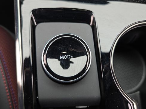 Used 2025 Chevrolet Equinox RS w/ Convenience Package III image 26