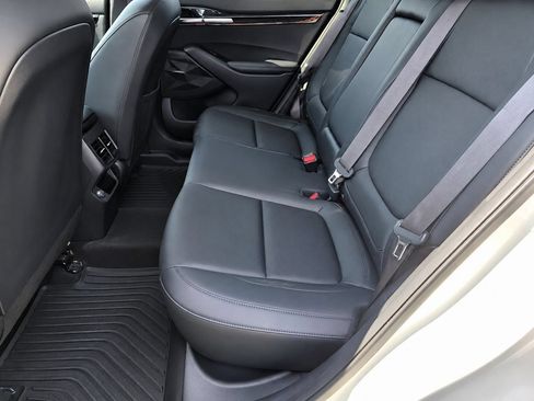 Used 2023 Kia Seltos SX AWD/4WD image 32