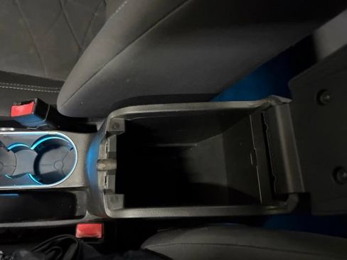 Used 2015 Ford Fiesta SE w/ Comfort Package FWD image 35