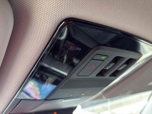 New 2026 Mitsubishi Outlander SE image 27