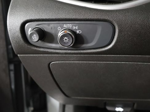 Used 2024 Chevrolet Malibu LT FWD image 36