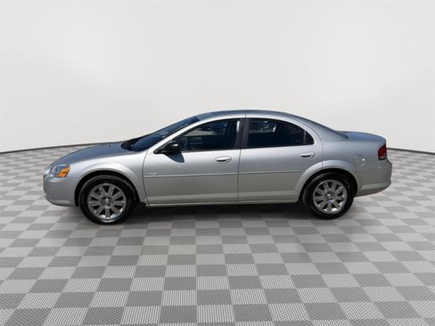 Used 2006 Chrysler Sebring Touring image 4