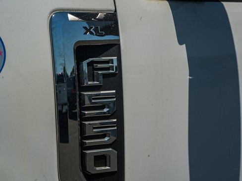 Used 2017 Ford F550 4x4 SuperCab Super Duty image 23