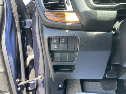 Used 2017 Honda CR-V EX image 14