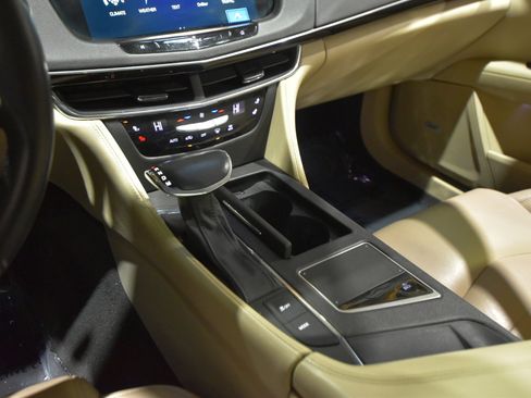 Used 2018 Cadillac CT6 3.6 AWD image 33