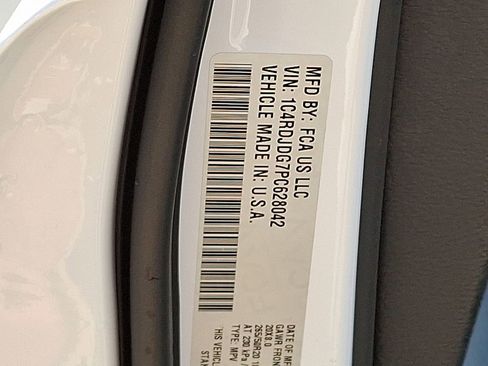 Used 2023 Dodge Durango GT image 30