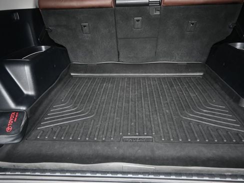 Used 2021 Toyota 4Runner Limited RWD image 20