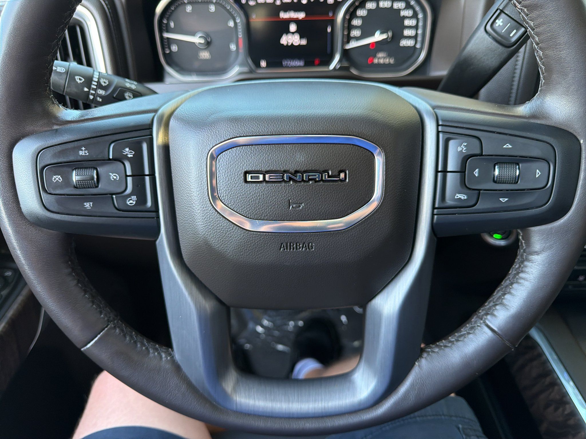 Used 2022 GMC Sierra 2500 Denali w/ Denali Ultimate Package AWD/4WD image 24
