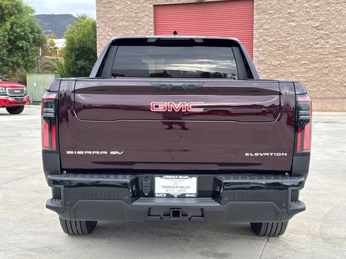 Used 2026 GMC Sierra EV Elevation AWD/4WD image 13